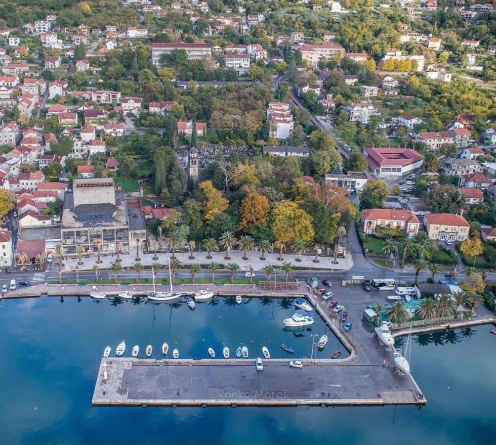 Pavle Apartmani Рісан Екстер'єр фото